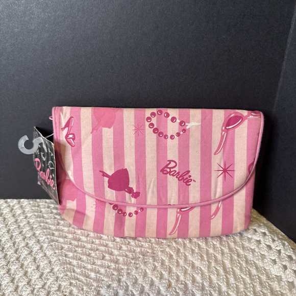 Barbie Handbags - NWT Vintage 1996 Barbie Honey Fashions Travel Accessories/ Makeup Bag Mattel